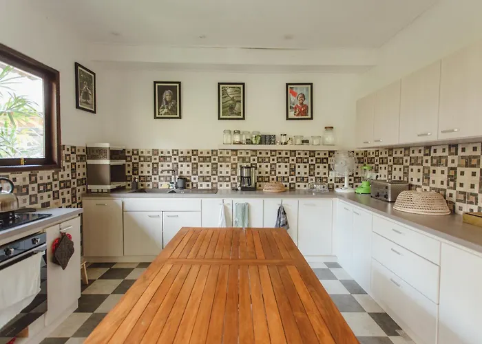Kishi-kishi Artvilla For Big Company By Arthousebali Villa Saba